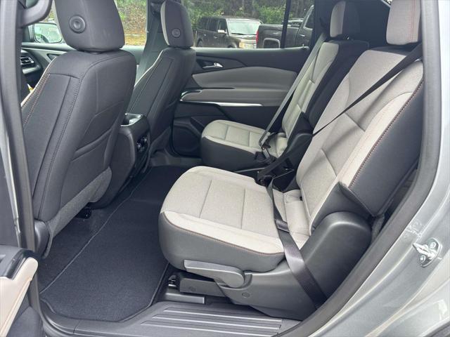 new 2025 Chevrolet Traverse car, priced at $43,060