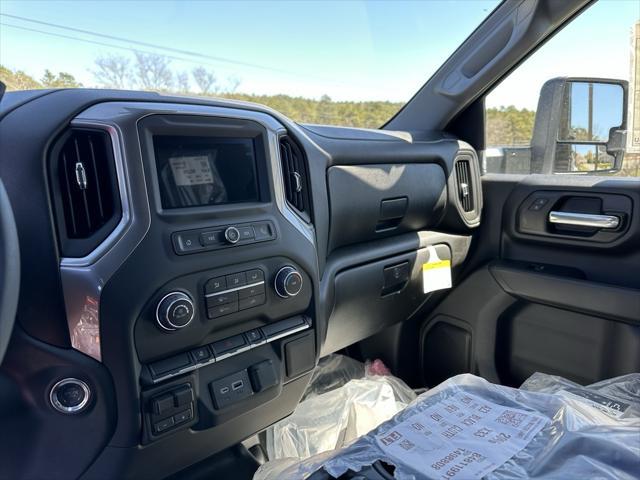 new 2024 Chevrolet Silverado 3500 car, priced at $72,222