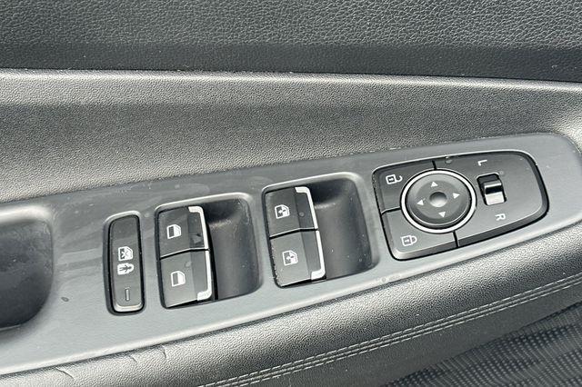 used 2023 Hyundai Santa Fe car, priced at $20,690