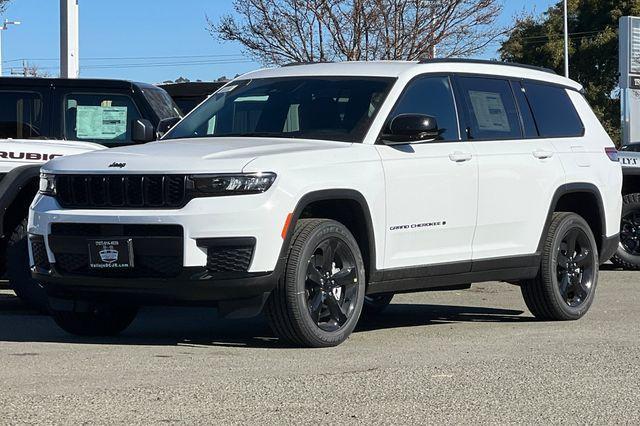 new 2025 Jeep Grand Cherokee L car, priced at $46,580