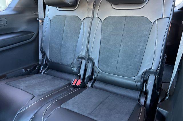 new 2025 Jeep Grand Cherokee L car, priced at $46,580