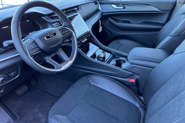 new 2025 Jeep Grand Cherokee L car, priced at $46,580