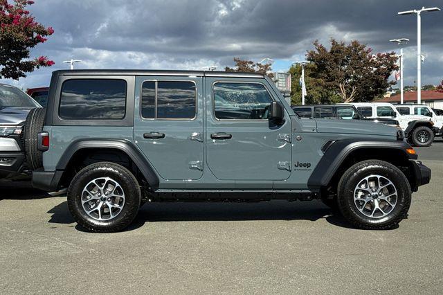new 2025 Jeep Wrangler car, priced at $46,025