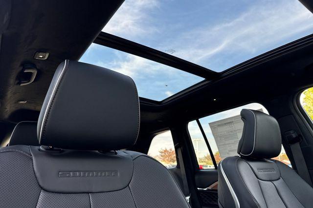 new 2025 Jeep Grand Cherokee car, priced at $60,745