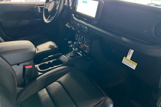 new 2025 Jeep Wrangler car, priced at $57,745