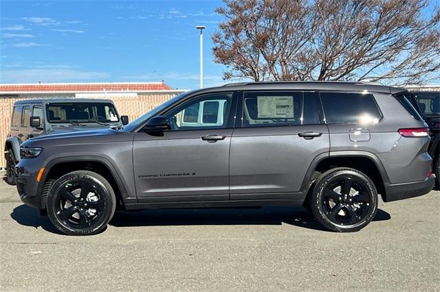 new 2025 Jeep Grand Cherokee L car, priced at $45,175