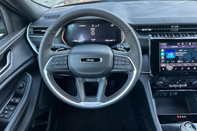 new 2025 Jeep Grand Cherokee L car, priced at $47,175
