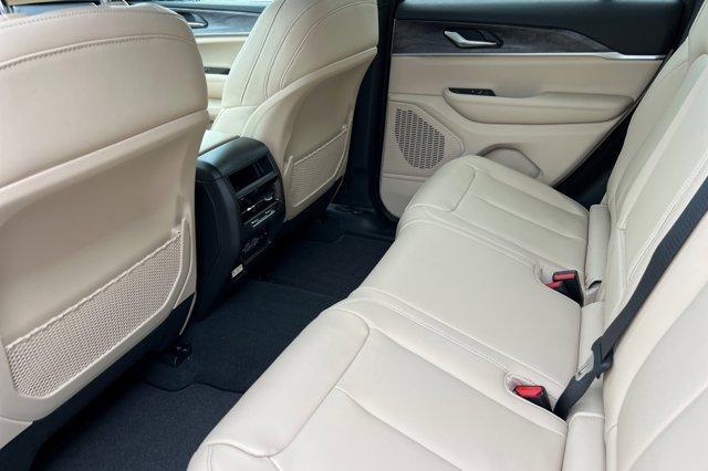 new 2025 Jeep Grand Cherokee car, priced at $45,315