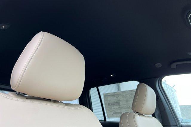new 2025 Jeep Grand Cherokee car, priced at $45,315
