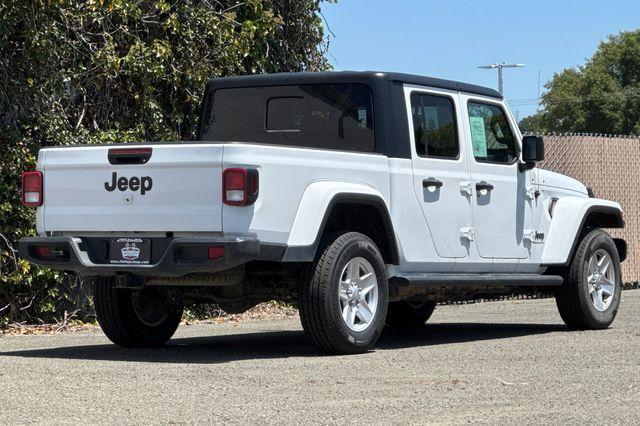 used 2023 Jeep Gladiator car, priced at $30,090