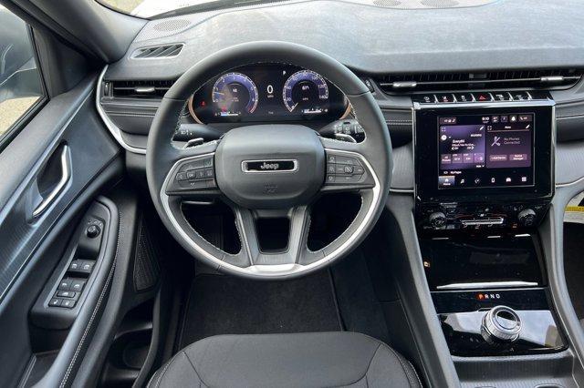 new 2025 Jeep Grand Cherokee car, priced at $42,465
