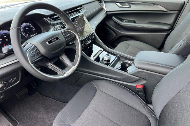 new 2025 Jeep Grand Cherokee car, priced at $42,465