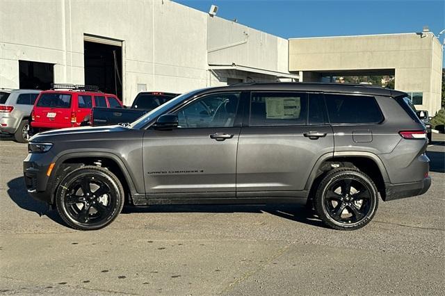 new 2025 Jeep Grand Cherokee L car, priced at $45,175