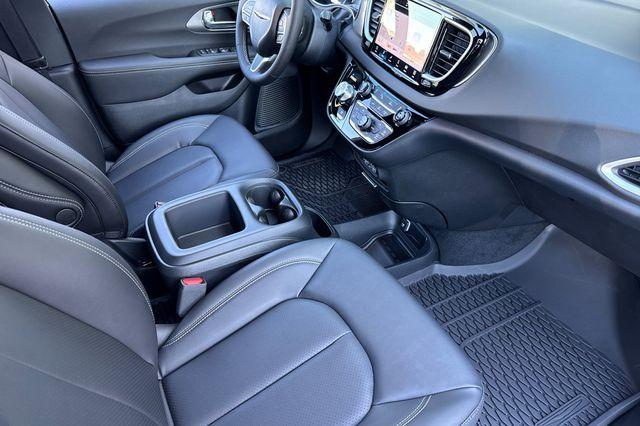 new 2025 Chrysler Voyager car, priced at $41,185