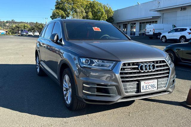 used 2019 Audi Q7 car, priced at $26,290