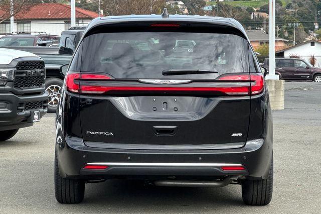 new 2025 Chrysler Pacifica car