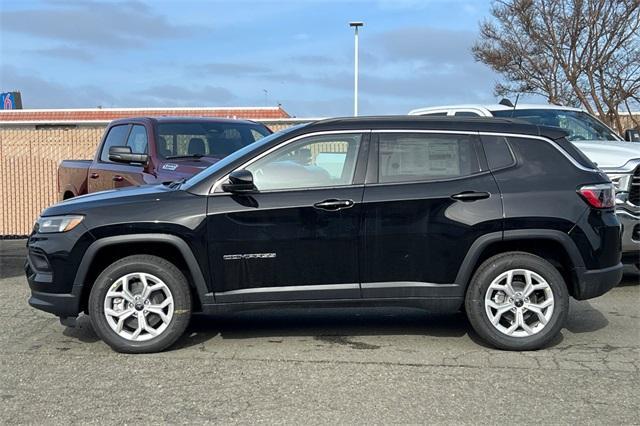 new 2025 Jeep Compass car, priced at $27,035