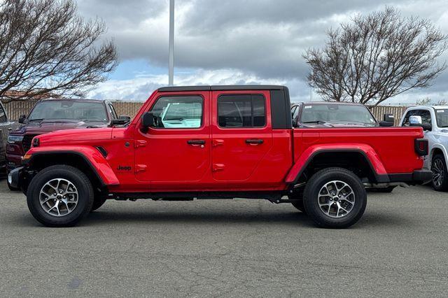 new 2025 Jeep Gladiator car, priced at $45,145