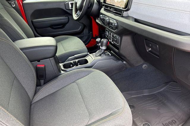 new 2025 Jeep Gladiator car, priced at $45,145