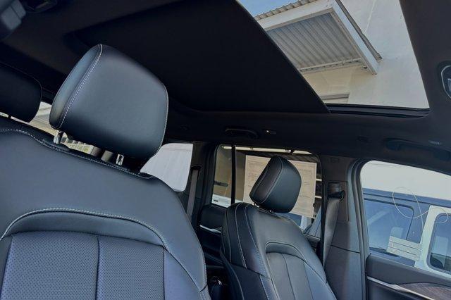 new 2024 Jeep Grand Cherokee 4xe car, priced at $52,575