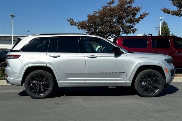 new 2024 Jeep Grand Cherokee 4xe car, priced at $52,575