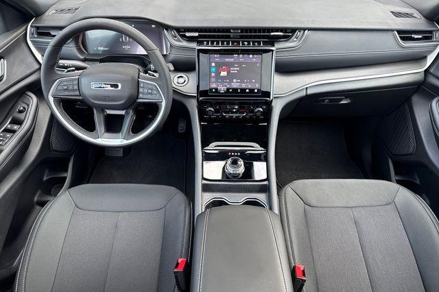 new 2025 Jeep Grand Cherokee car, priced at $36,420