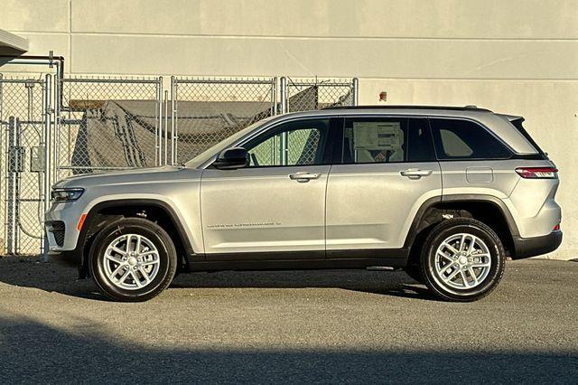 new 2025 Jeep Grand Cherokee car, priced at $36,420