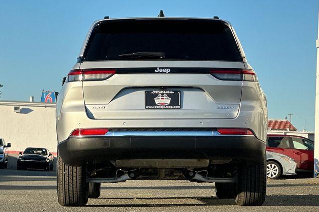 new 2025 Jeep Grand Cherokee car, priced at $36,420