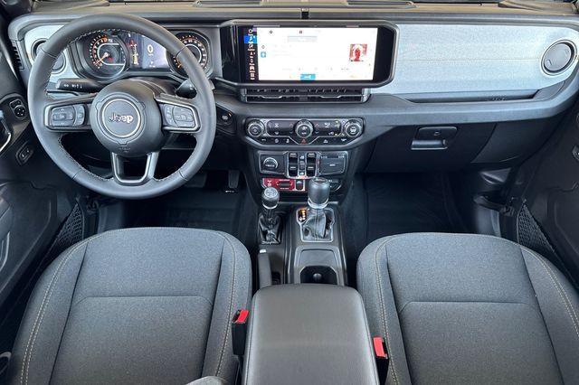 new 2025 Jeep Gladiator car, priced at $46,437
