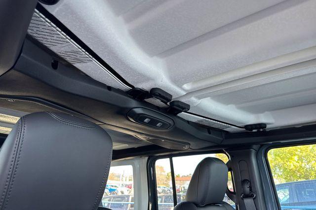 new 2025 Jeep Wrangler car, priced at $56,748