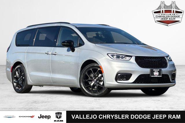 new 2026 Chrysler Pacifica car, priced at $48,245