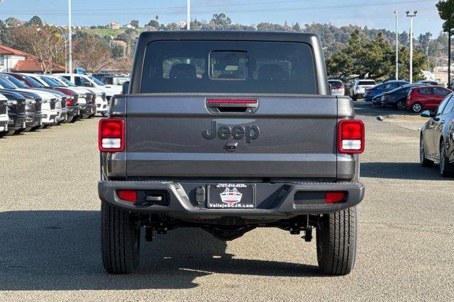 new 2025 Jeep Gladiator car, priced at $45,145