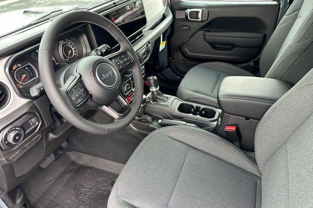 new 2025 Jeep Wrangler car, priced at $53,815