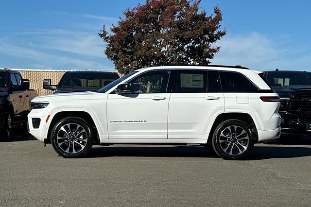 new 2025 Jeep Grand Cherokee car, priced at $56,890