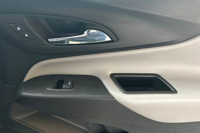 used 2024 Chevrolet Equinox car, priced at $22,490