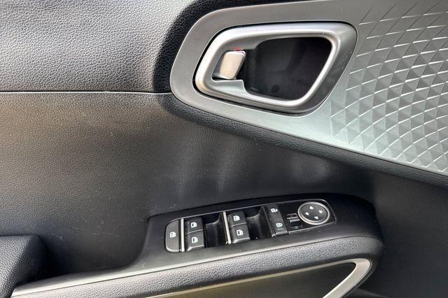 used 2024 Kia Soul car, priced at $19,290