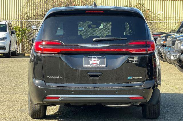 new 2025 Chrysler Pacifica Hybrid car, priced at $45,250