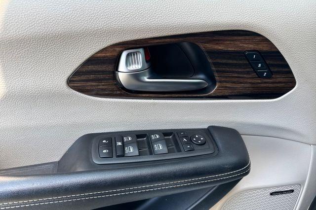 used 2022 Chrysler Pacifica car, priced at $27,990