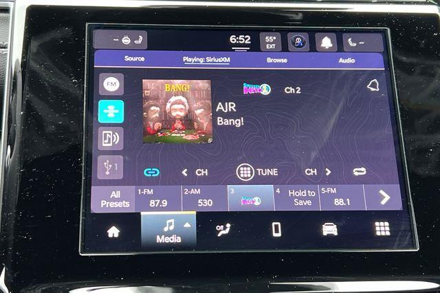 new 2025 Jeep Grand Cherokee car, priced at $34,220