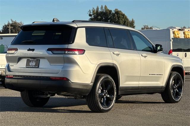 new 2025 Jeep Grand Cherokee L car, priced at $45,175