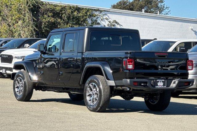 new 2025 Jeep Gladiator car, priced at $45,145