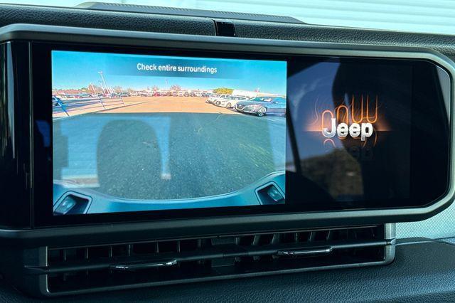 new 2025 Jeep Gladiator car, priced at $43,295