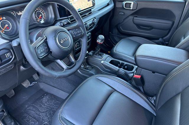 new 2025 Jeep Wrangler car, priced at $47,690