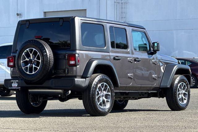 new 2025 Jeep Wrangler car, priced at $46,480