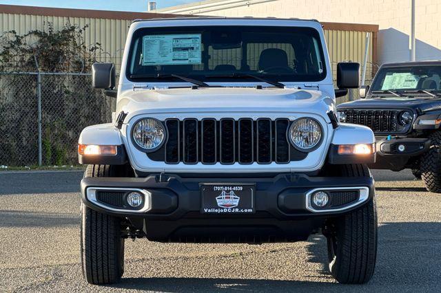 new 2025 Jeep Gladiator car, priced at $44,550