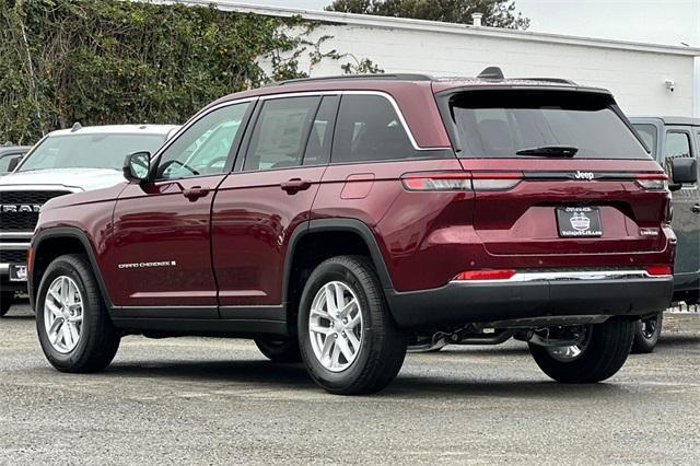 new 2025 Jeep Grand Cherokee car, priced at $38,470