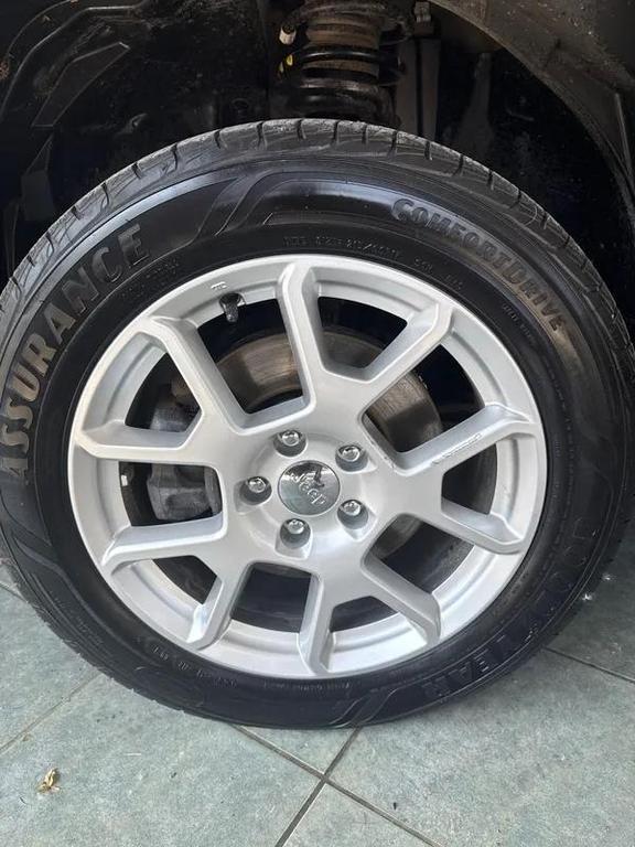 used 2021 Jeep Renegade car, priced at $18,495