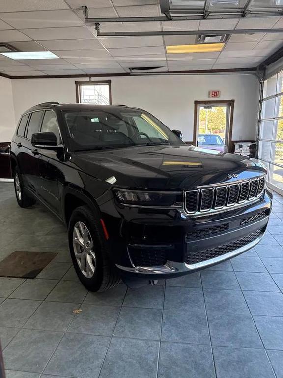 used 2021 Jeep Grand Cherokee L car, priced at $29,495