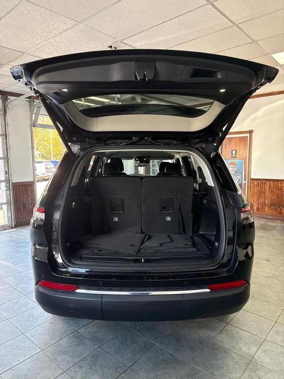 used 2021 Jeep Grand Cherokee L car, priced at $29,495