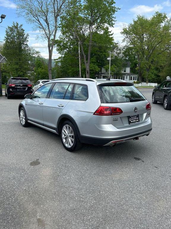 used 2017 Volkswagen Golf Alltrack car, priced at $15,995